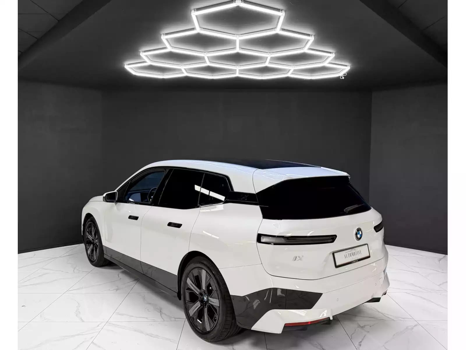 BMW iX 50 xDrive / M SPORT / HK / PANO / 360 - Photo 1