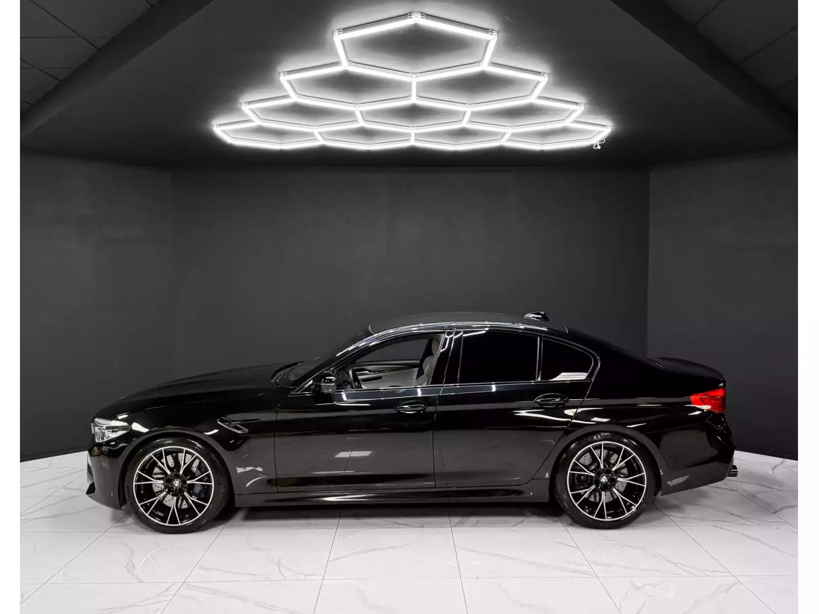 BMW M5 Competition 1.hd / Head-up / 360 - Photo 1