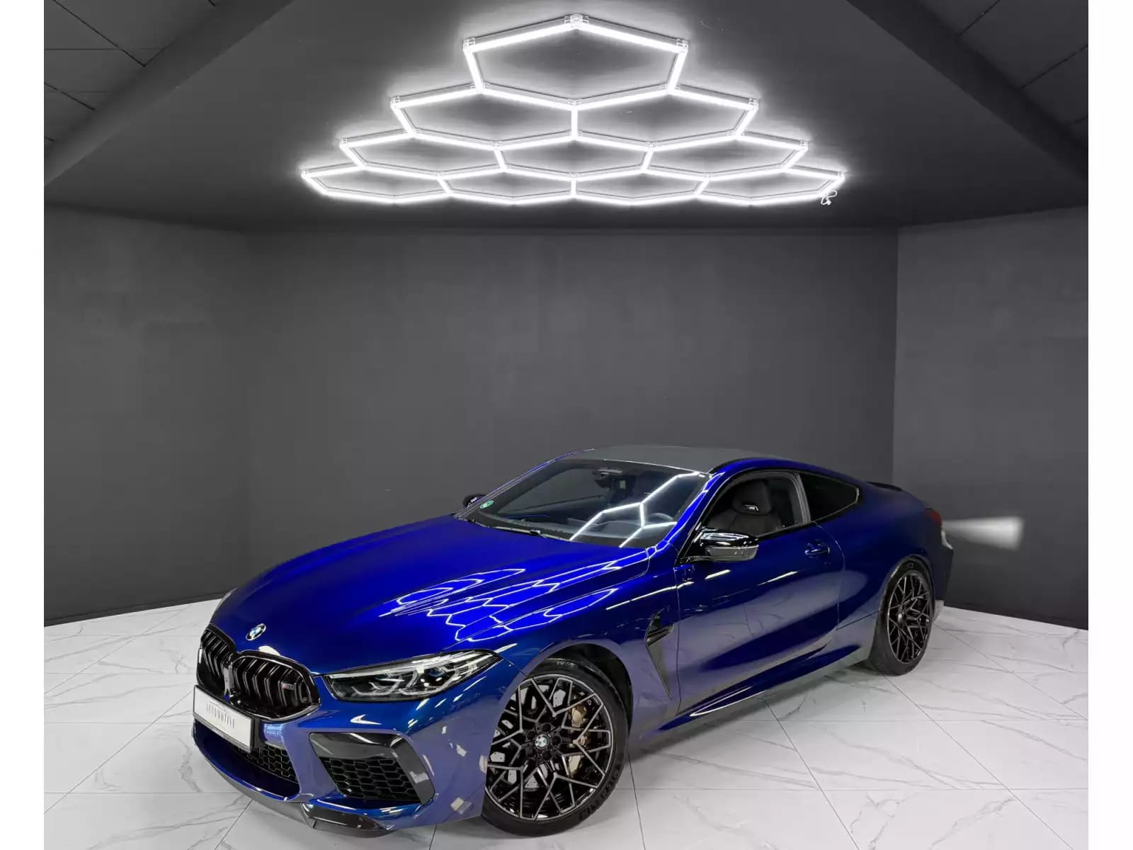 BMW M8 Competition xDrive Coupe - Photo 1