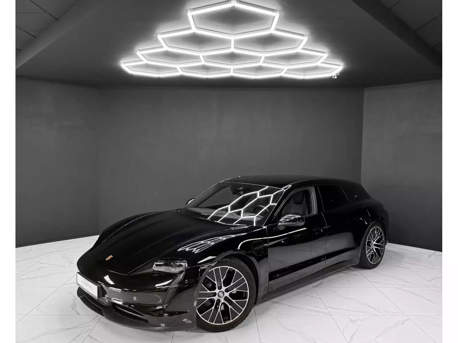 Porsche Taycan Sport Turismo / PERFORMANCE / PANO / PDLS + / 360° - Photo 1
