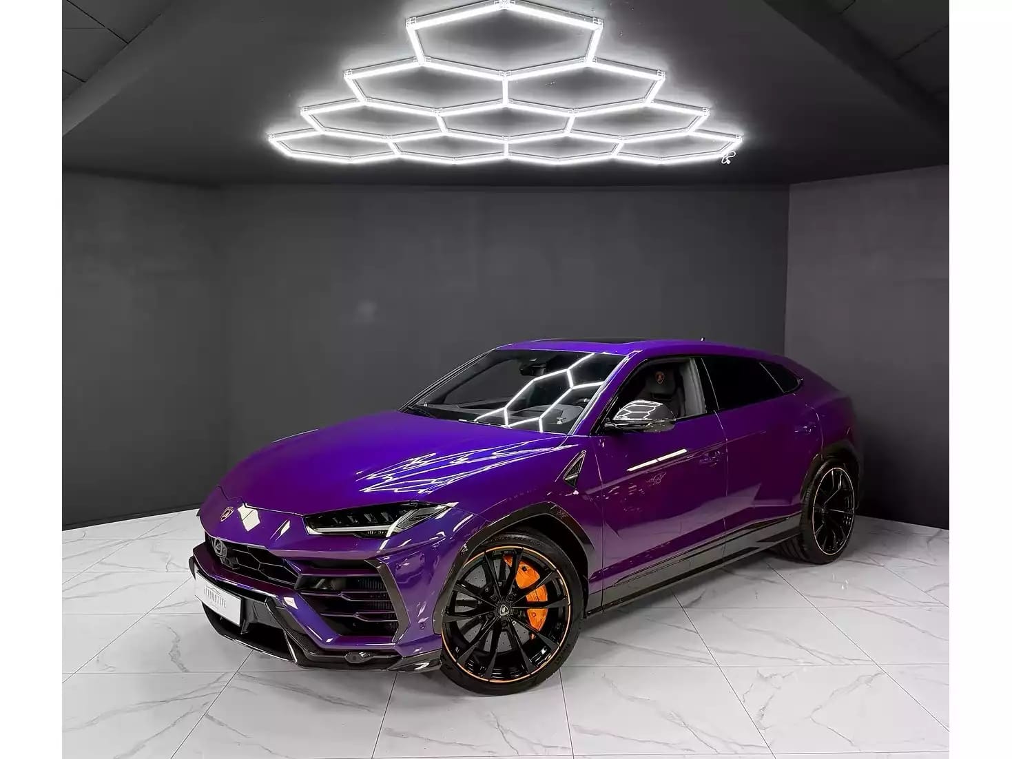 Lamborghini Urus FULL PPF / B&O 3D / FULL CARBON / WARRANTY 2027 / 23" - Photo 1