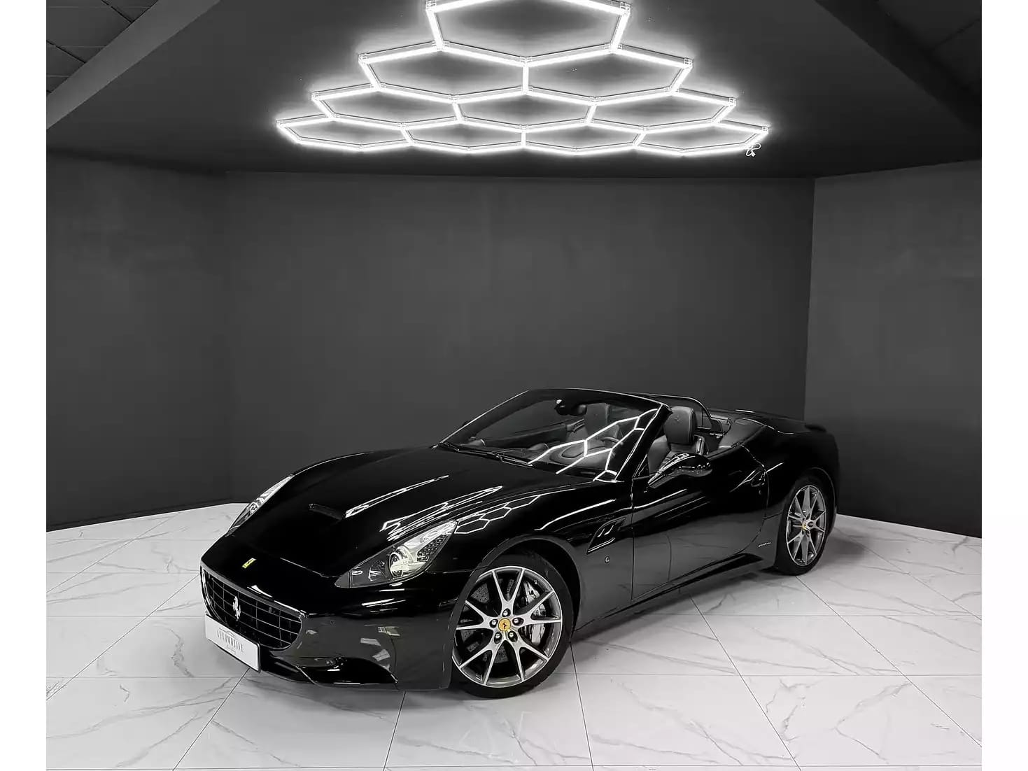Ferrari California V8 4.3 - Photo 1