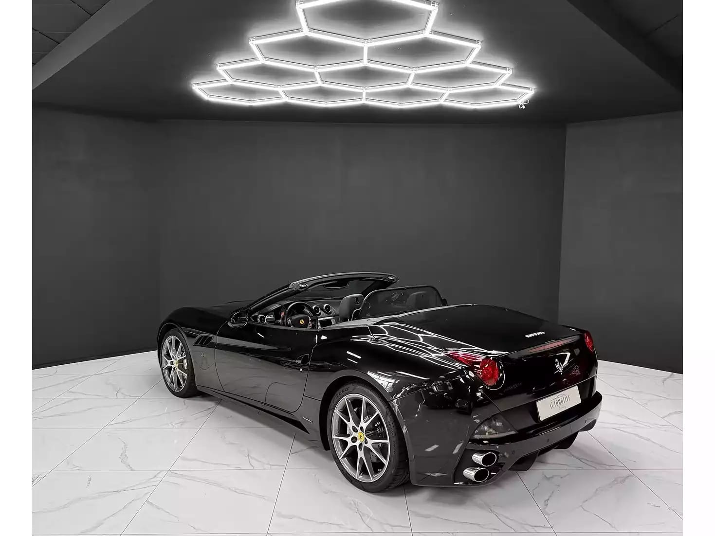 Ferrari California V8 4.3 - Photo 1