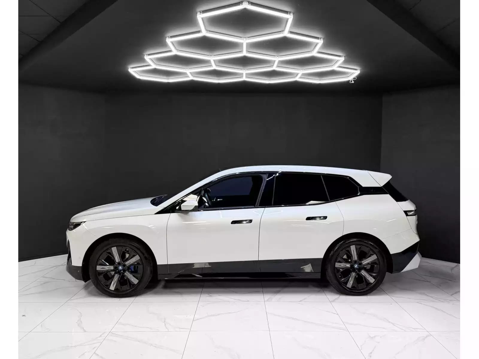 BMW iX 50 xDrive / M SPORT / HK / PANO / 360 - Photo 1