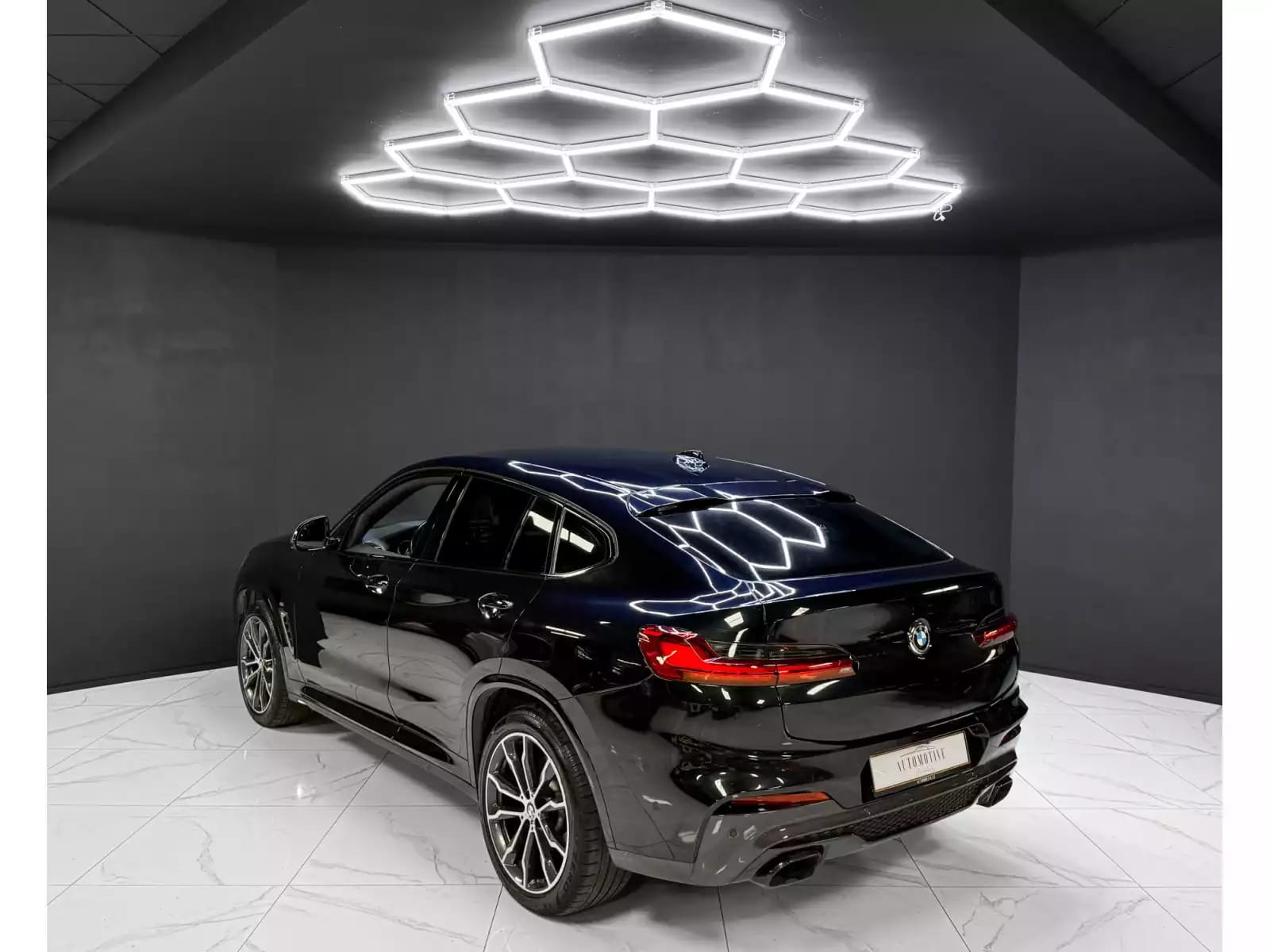 BMW X4 M M40d - Photo 1