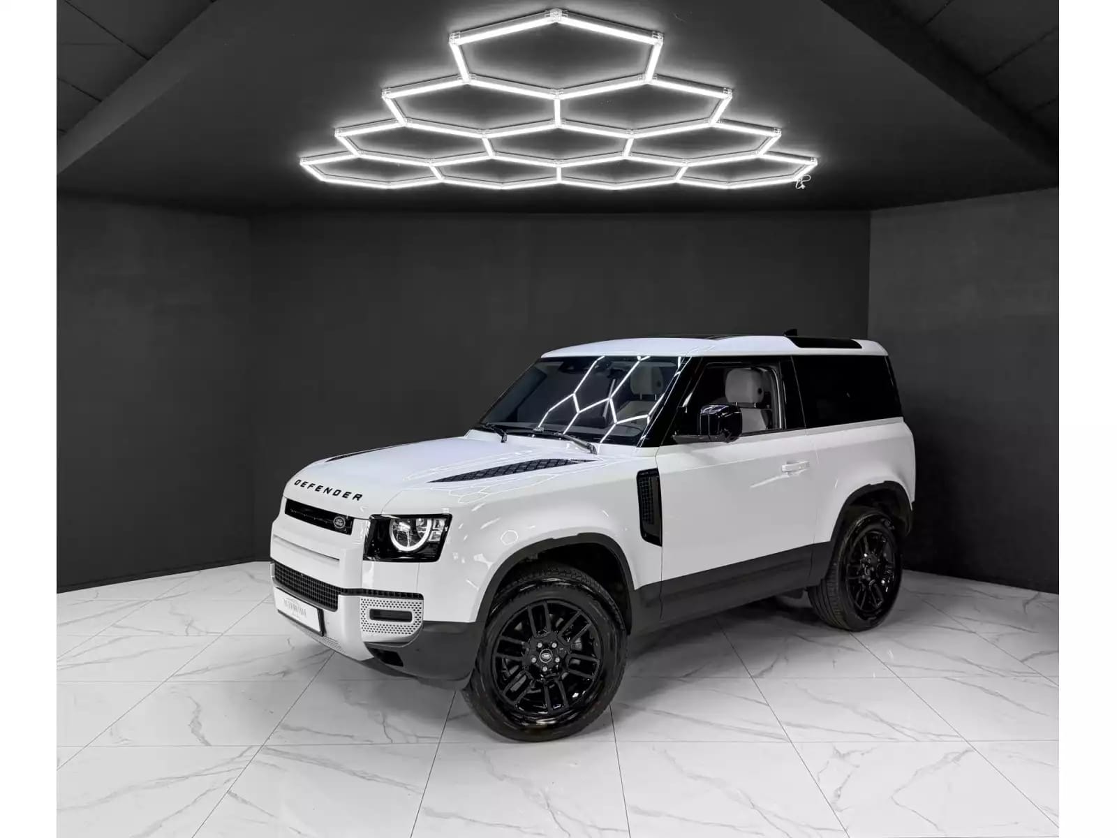 Land Rover Defender 90 D200 S WARRANTY 2030 - Photo 1