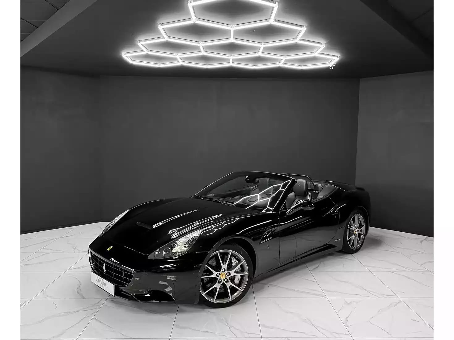 Ferrari California V8 4.3 - Photo 1