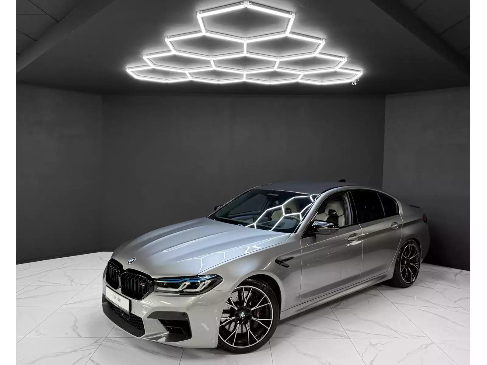BMW M5 COMPETITION LCI - Photo 1