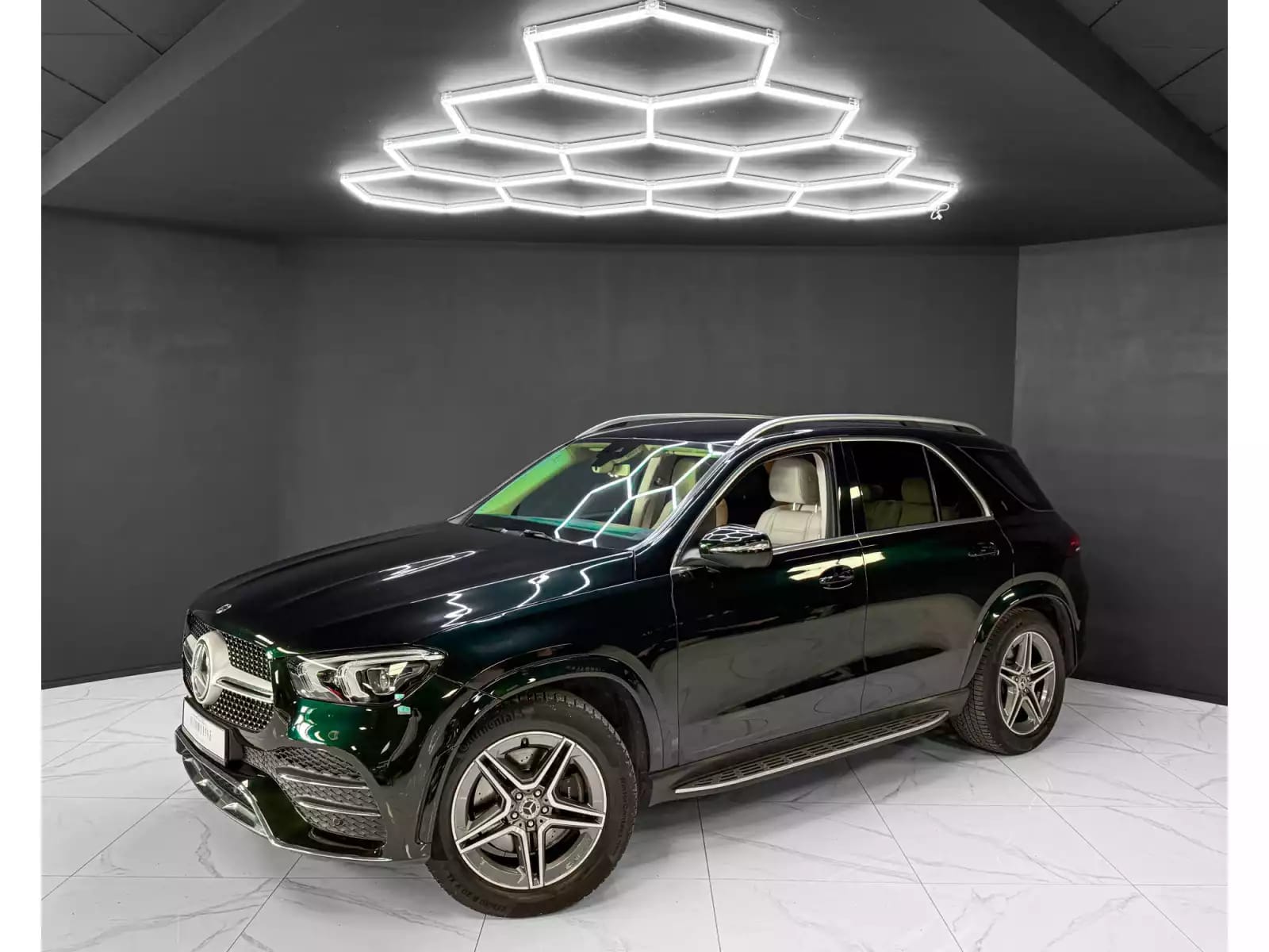 Mercedes-Benz GLE 350 d AMG Line / Spec / 360 / New service - Photo 1