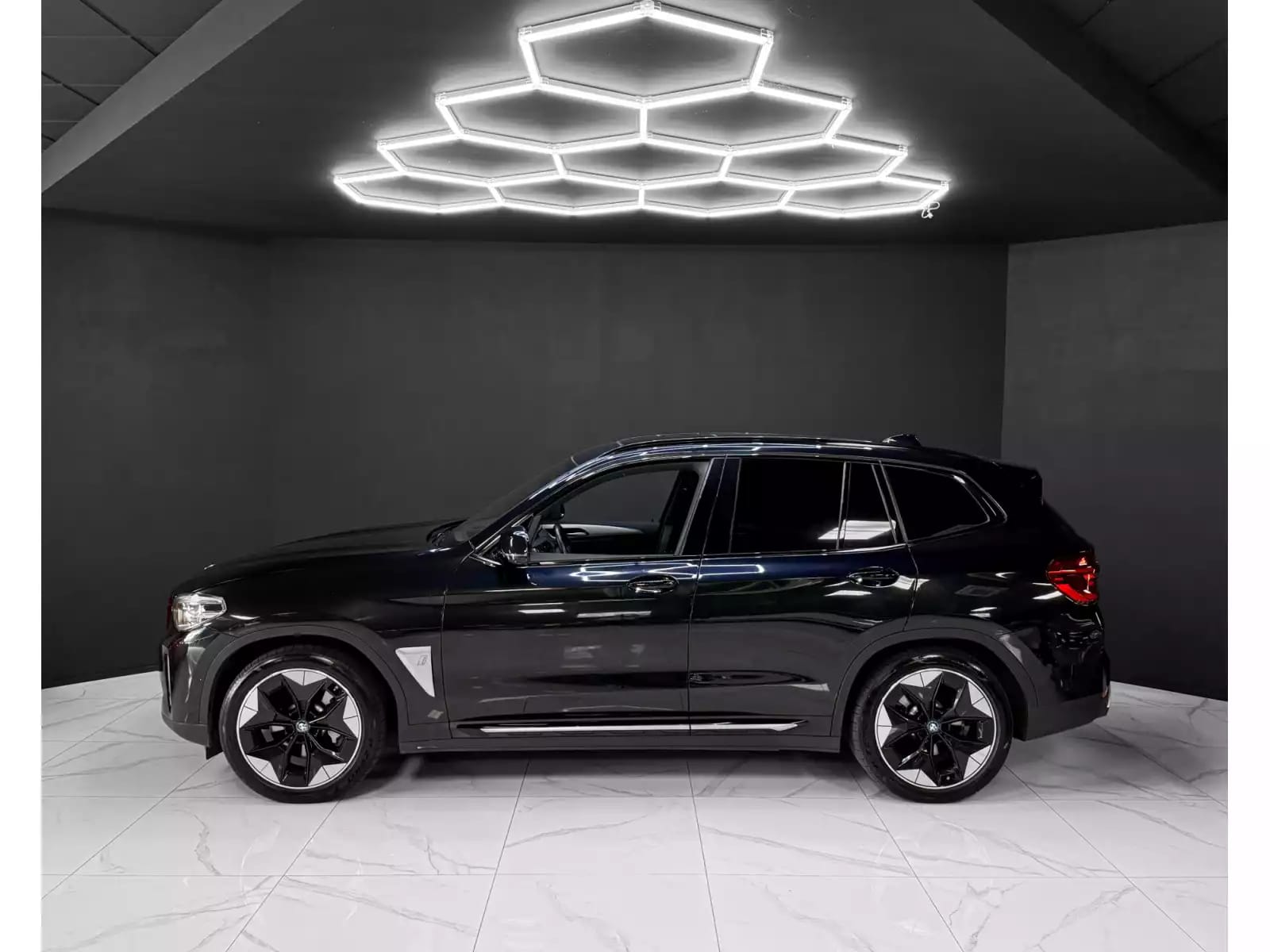 BMW iX3 iX3 / HEAD-UP / 360 / HK / KEYLESS - Photo 1
