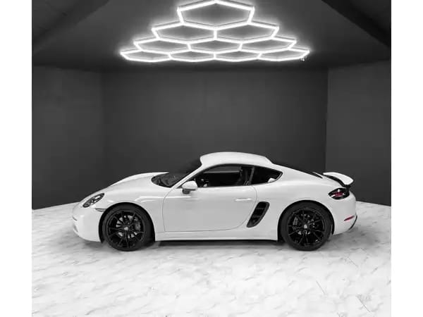 Porsche 718 Cayman 718 - Photo 2