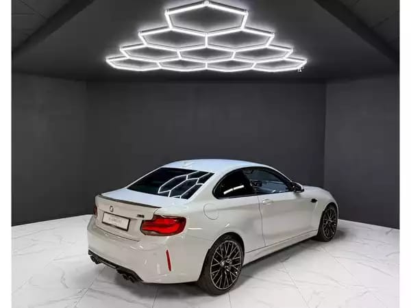 BMW M2 COMPETITION - Photo 3