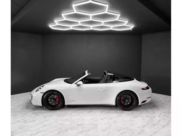 Porsche 991 911 991.2 Targa 4 GTS - Photo 2