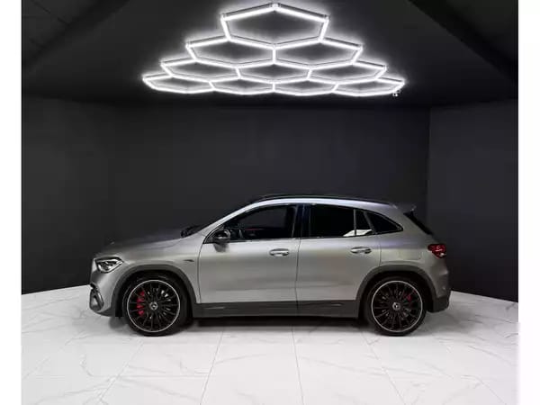 Mercedes-Benz GLA 45 AMG S 4MATIC + / MAGNO/ BURM/ MBUX / 360° - Photo 2