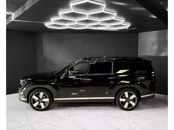 Hyundai SANTA FE 1.6 T-GDi Luxury 7 seats - Photo 2