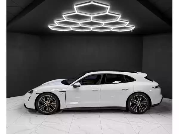 Porsche Taycan Sport Turismo / PANO / PDLS + / LIFT - Photo 2