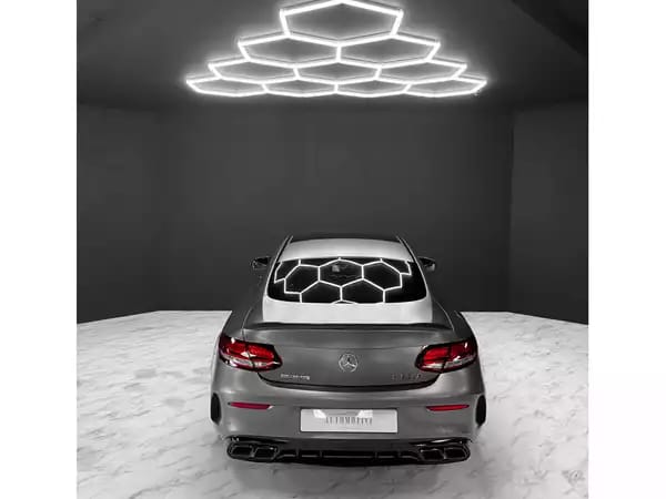 Mercedes-Benz C 63 AMG S Coupé - Photo 3