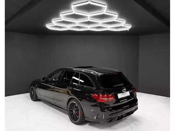 Mercedes-Benz C 63 AMG S T AMG / PANO / VIRTUAL / LED / DISTR. + - Photo 2