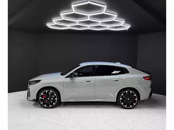 BMW X2 M M35i xDrive - Photo 2