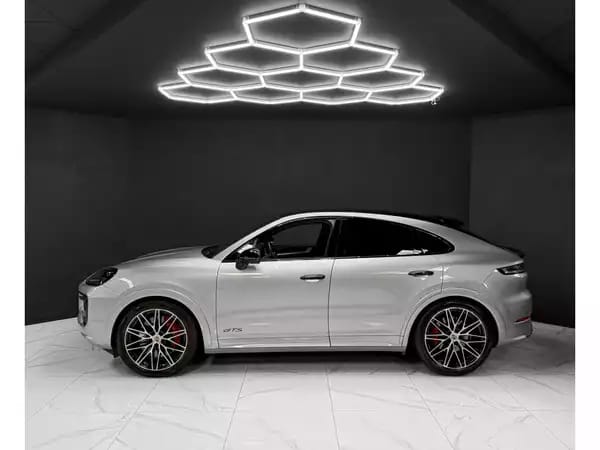 Porsche Cayenne GTS Coupe / ACC / Head-UP / SoftClose / 360° / BOSE - Photo 2