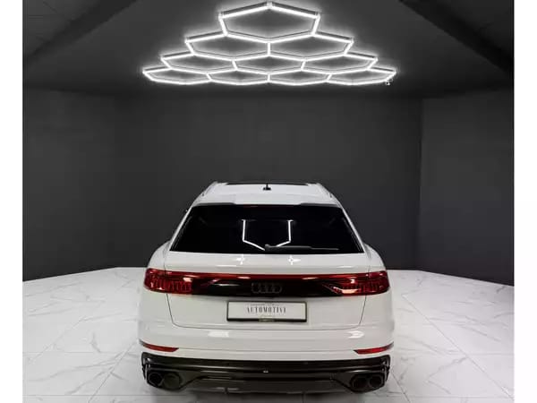 Audi SQ8 4.0 TFSI / ABT / MATRIX / B&O / PANO / HEAD-UP / 360° - Photo 3