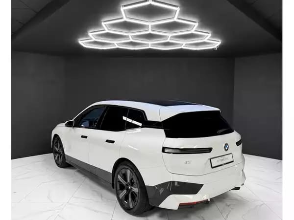 BMW iX 50 xDrive / M SPORT / HK / PANO / 360 - Photo 2