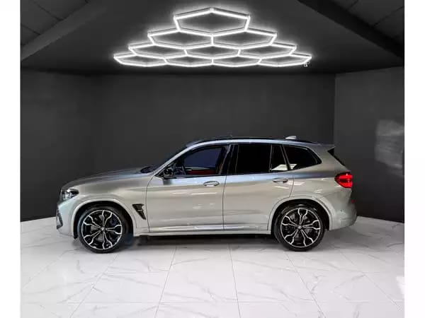 BMW X3 M Competition - Photo 2
