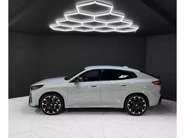 BMW X2 M M35i xDrive - Photo 2