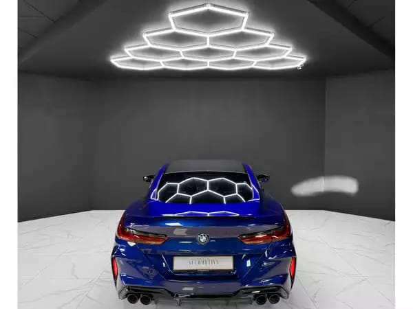 BMW M8 Competition xDrive Coupe - Photo 3