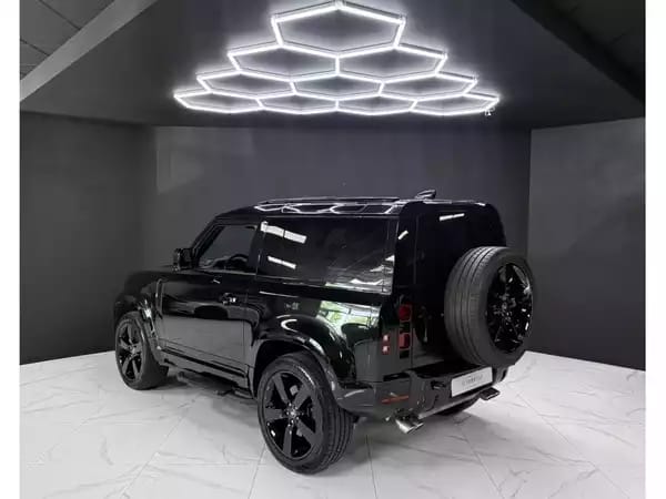 Land Rover Defender 90 AWD V8 WARRANTY 2029 - Photo 2