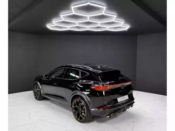 Cupra Formentor VZ5 2.5 TSI DSG 4Drive Cupra / MATRIX / PANO / 360° - Photo 2