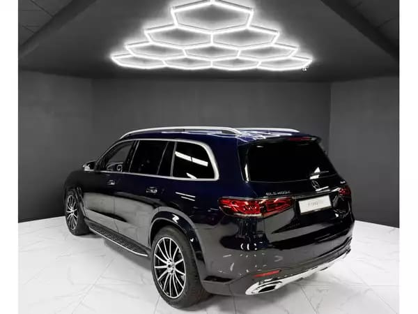 Mercedes-Benz GLS 400 d AMG Line 7 seats FULL - Photo 2