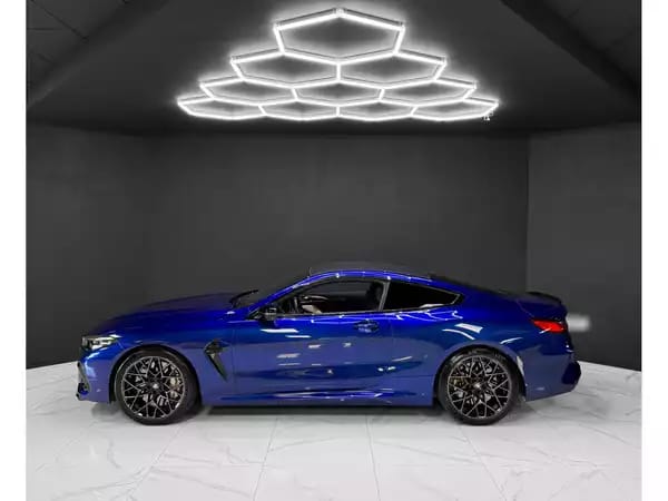 BMW M8 Competition xDrive Coupe - Photo 2