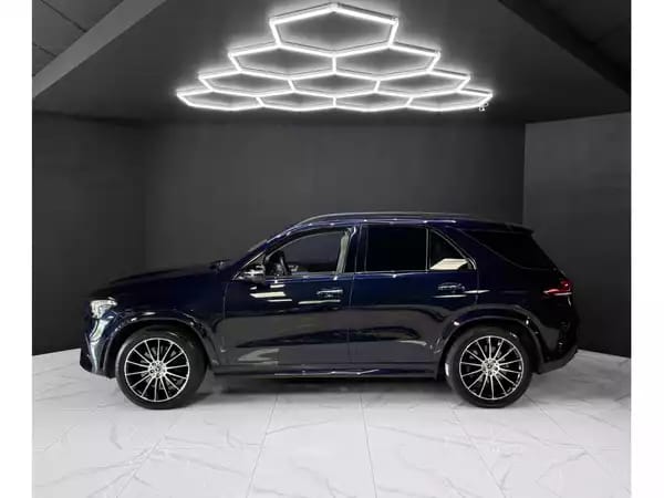 Mercedes-Benz GLE 400 d 4MATIC - Photo 2