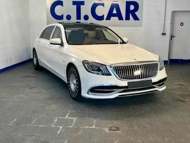 Maybach S560 Limousine 4Matic-PANO/BURMESTER/MASSAGE/DVD/Voll - Photo 1