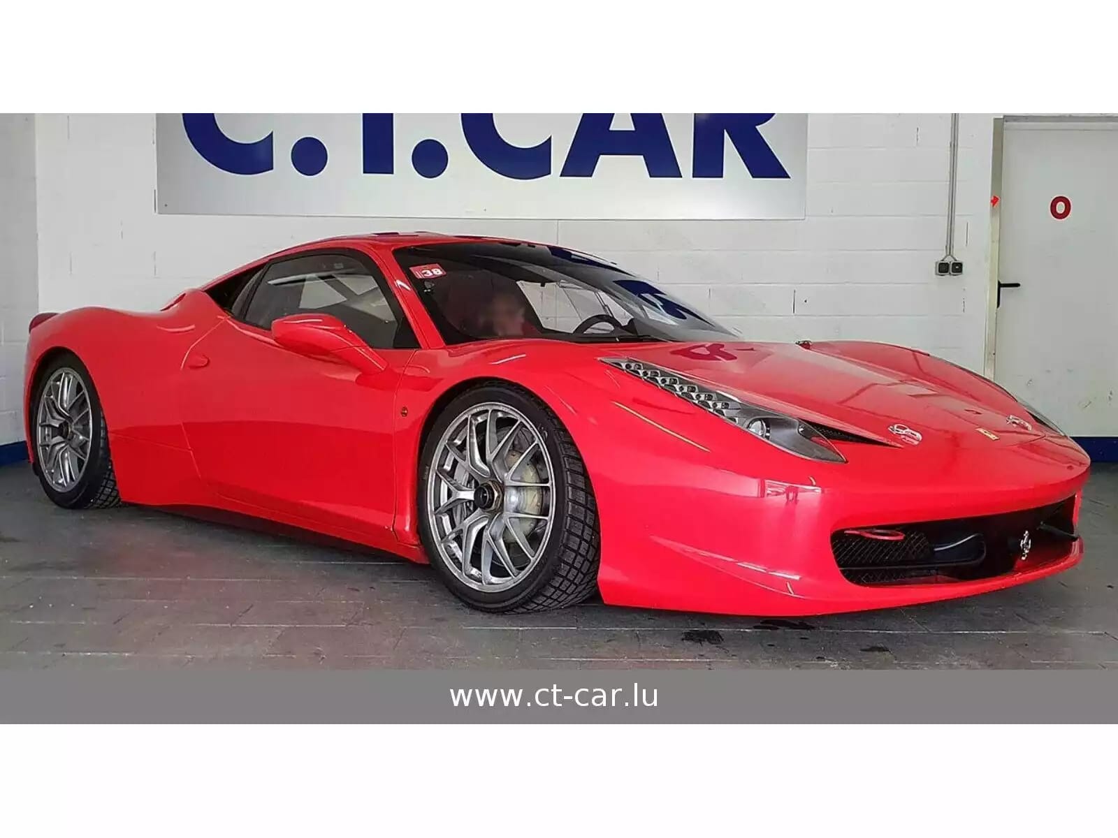 Ferrari 458 Italia Challenge - Photo 1