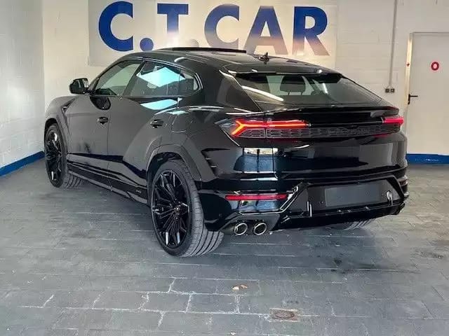 Lamborghini Urus 4.0 V8 PHEV SE-Akrapovic-carbon-AHK-DVD-VOLL - Photo 1