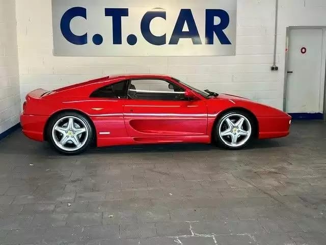 Ferrari F355 Berlinetta GTB - Photo 1