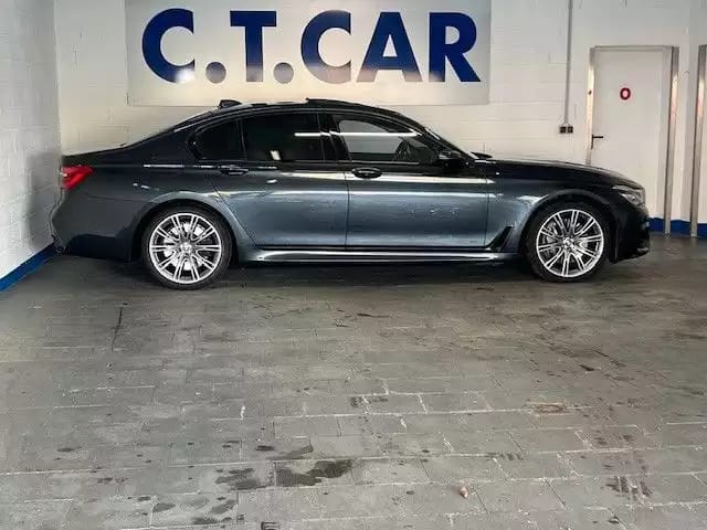 BMW 750 i xDrive  M-Sportpaket - Photo 1