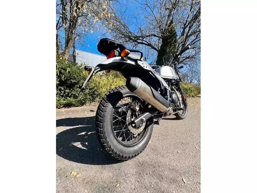 Royal Enfield Himalayan 411 - Photo 1