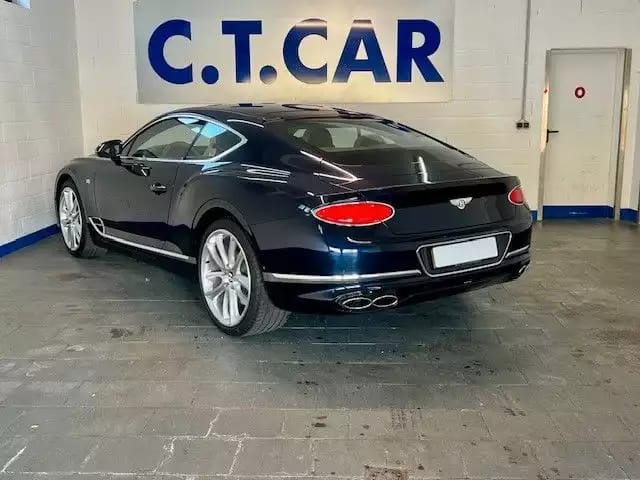 Bentley Continental GT V8 - Photo 1
