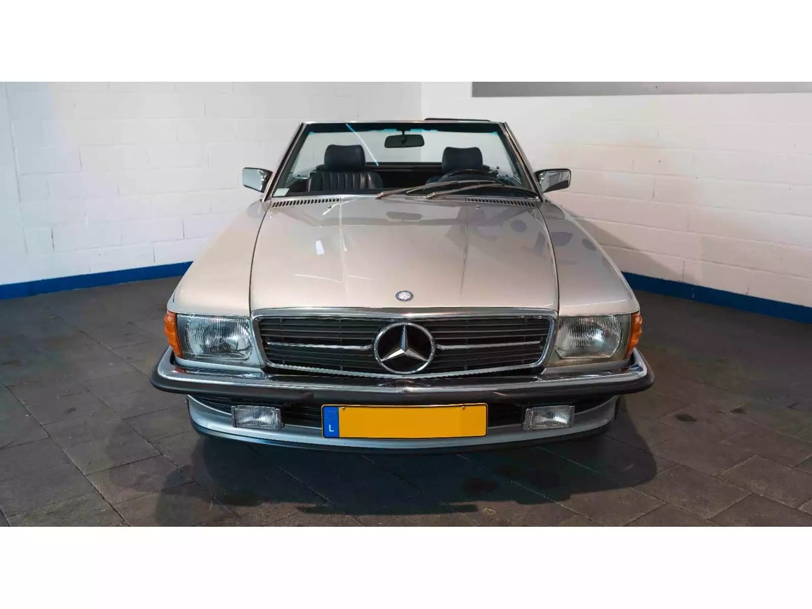 Mercedes-Benz SL 560 Auto. - Photo 1