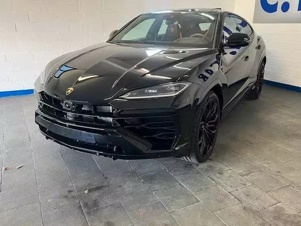 Lamborghini Urus 4.0 V8 PHEV SE-Akrapovic-carbon-AHK-DVD-VOLL - Photo 2