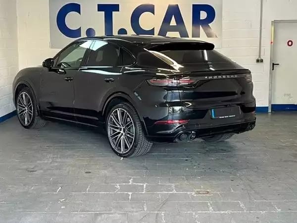 Porsche Cayenne Coupe S /VOLL /panorama /AHK - Photo 2