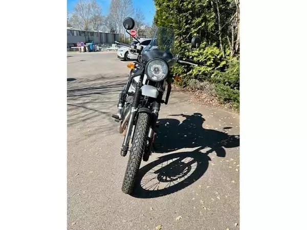 Royal Enfield Himalayan 411 - Photo 3