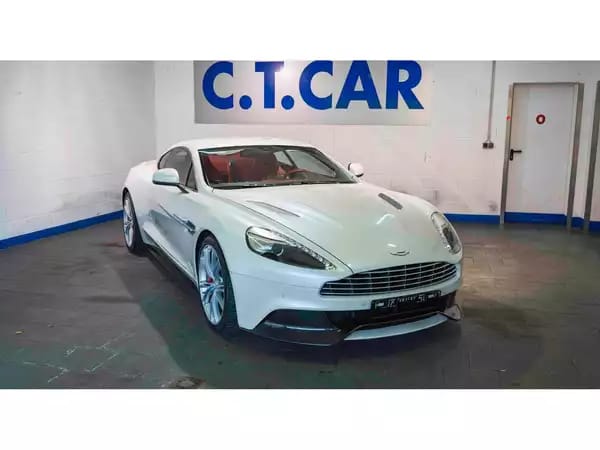 Aston Martin Vanquish Coupe 6.0 V12 Automatik Carbon B&O - Photo 2