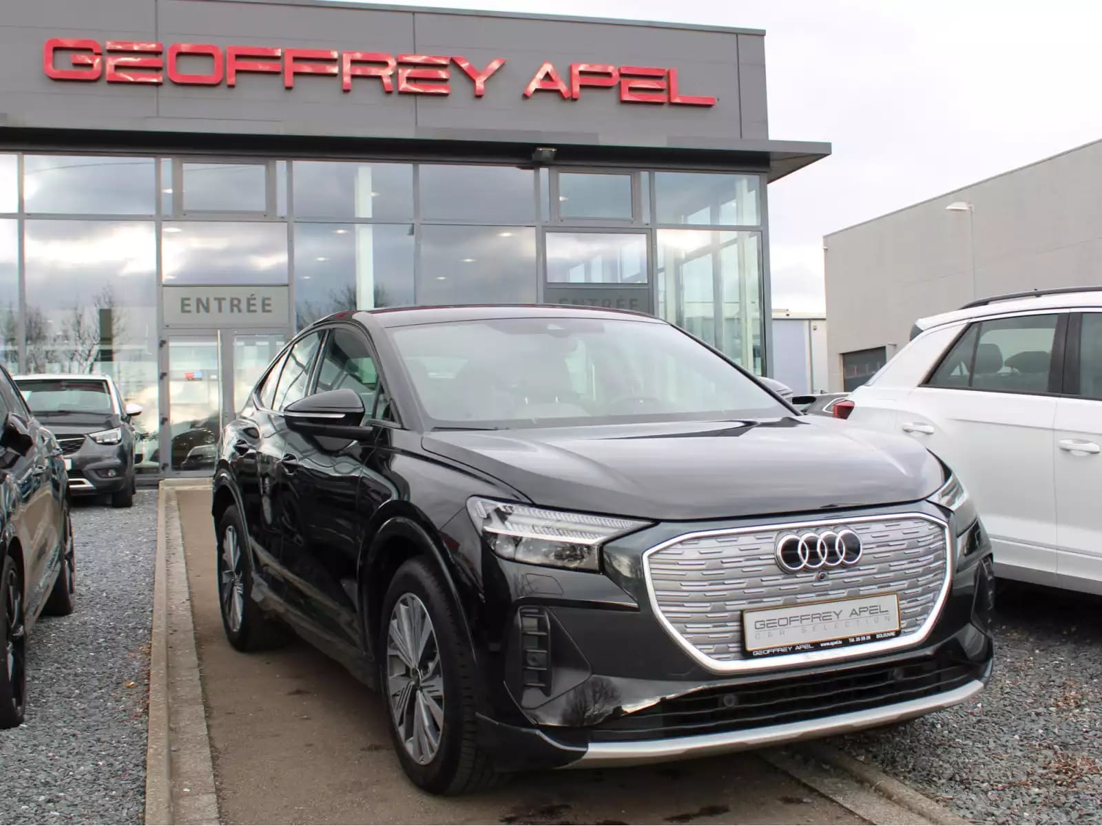 Audi Q4 e-tron 40 HEAD UP CUIR NAVI 1 HAND AUTONOMIE +- 500KM - Photo 1