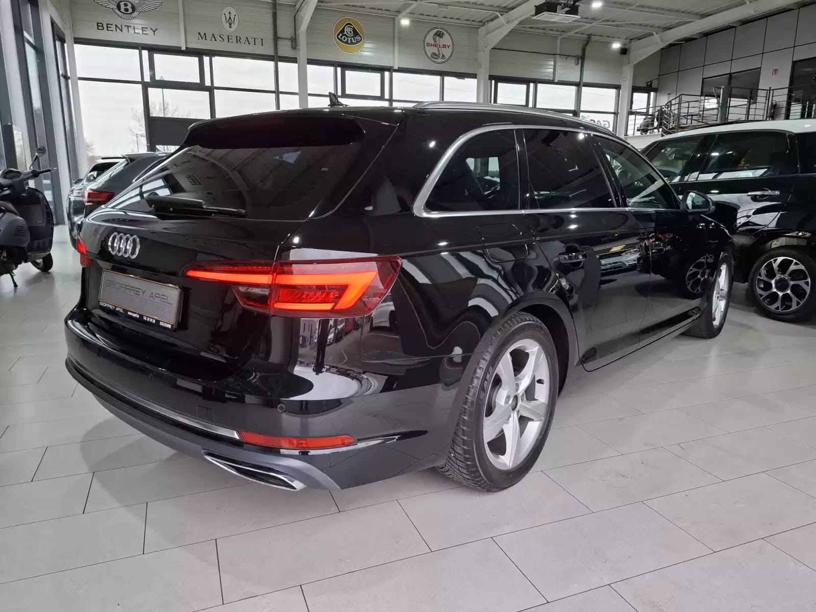 Audi A4 AVANT 2.0 TDI 150 S-TRONIC, EDITION SPORT, NAVI, CUIR, CAMERA, ATT. REMOR., LED, - Photo 1