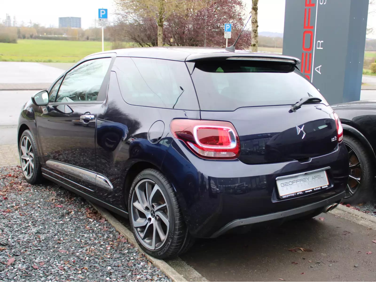 DS Automobiles DS 3 EXECUTIVE EDITION FACELIFT SPORT PAKET CUIR BI-XENON NAVI - Photo 1
