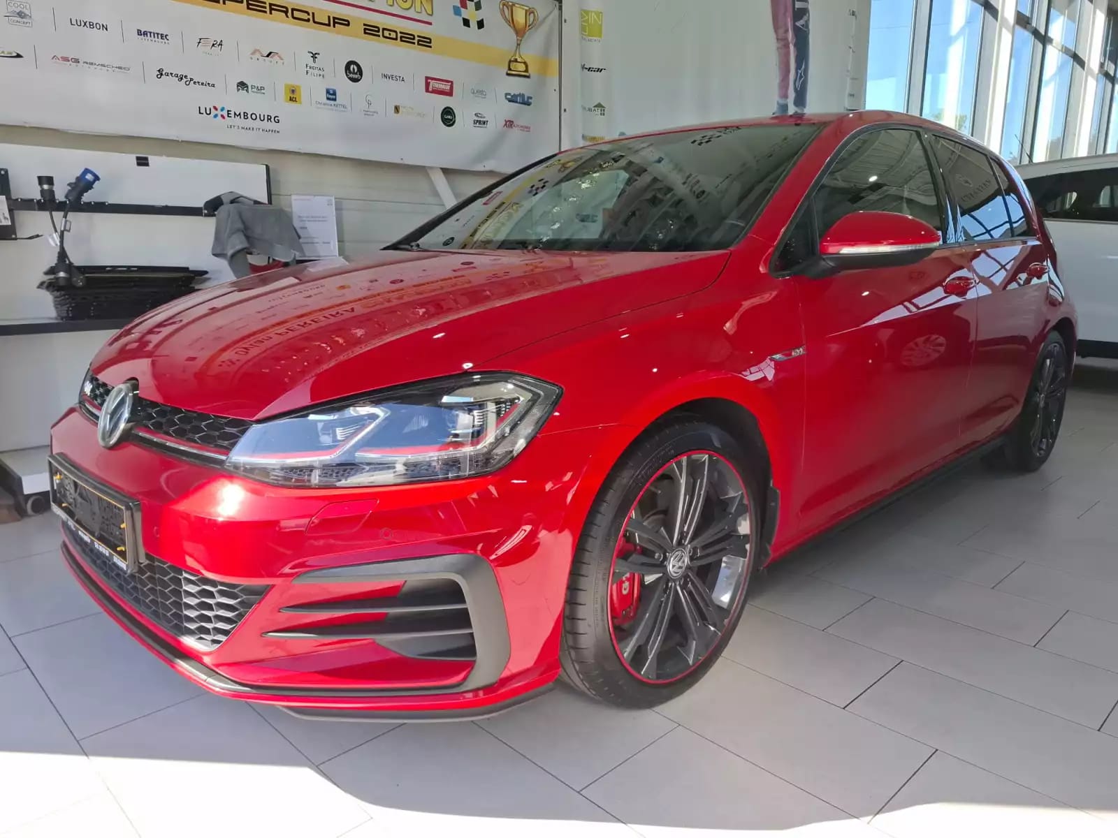 Volkswagen Golf GTI VII 2.0 TSI 245 DSG PERFORMANCE, VIRTUAL, DYNAUDIO, COCKPIT, LED, NAVI, CARPLAY, 1 HAND - Photo 1